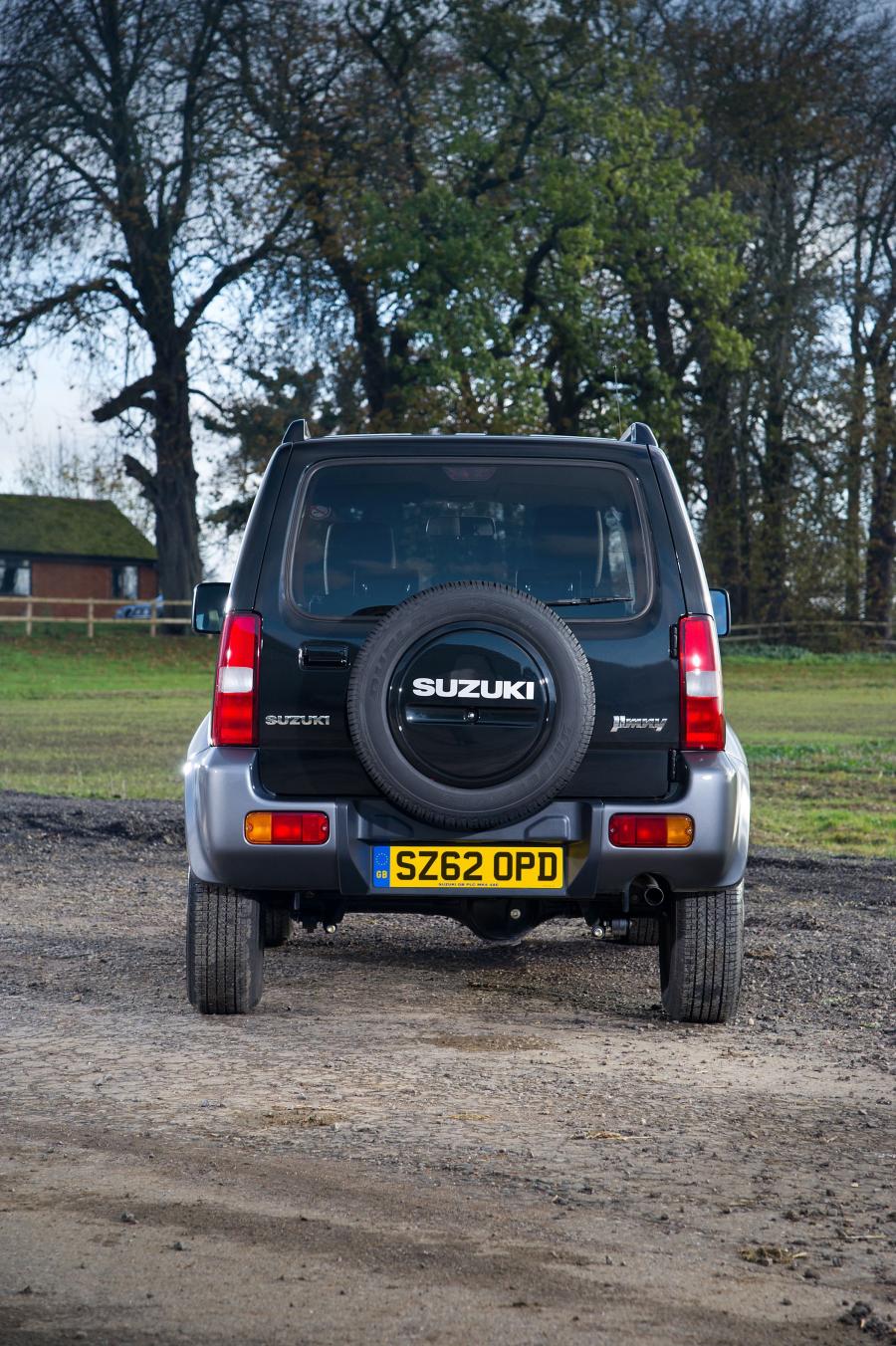  Suzuki Jimny 2013 года  (UK) (фото 15 из 20)